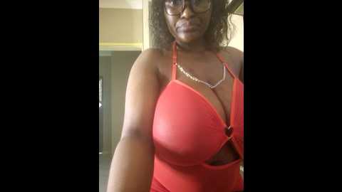 Media: bustygoddess32 Stripchat 2024-10-17 16:12:00