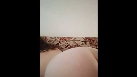 darana_london @ stripchat on 20241017