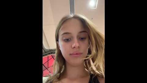 Media: enjoy_my_beauty Stripchat 2024-10-17 07:56:00