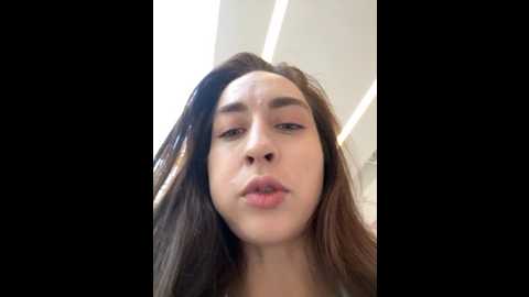 Media: holly_play Stripchat 2024-10-17 10:16:00