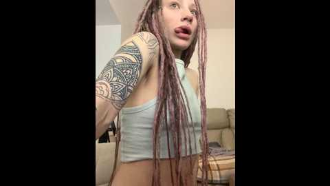 Media: hotcaramellstv Stripchat 2024-10-17 15:46:00
