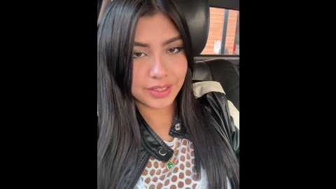 Media: hurrem_18 Stripchat 2024-10-17 21:14:00