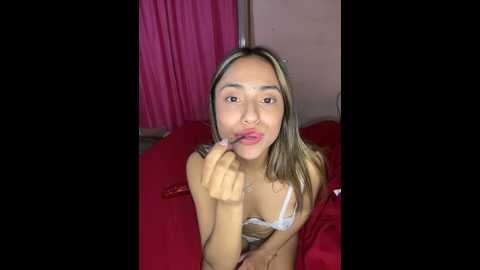 iamskinnymica @ stripchat on 20241017