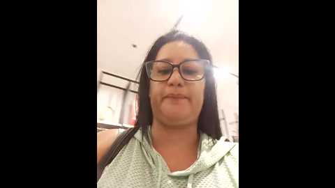 Media: keilymadam Stripchat 2024-10-17 18:01:00