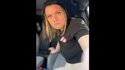 Media: ladylena1 Stripchat 2024-10-17 19:25:00