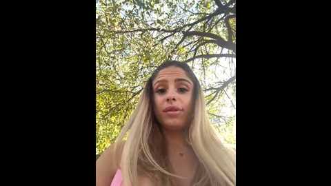 Media: lollymollyg Stripchat 2024-10-17 14:00:00