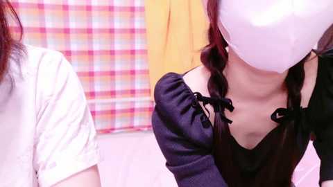 Media: maataaan Stripchat 2024-10-17 05:33:00