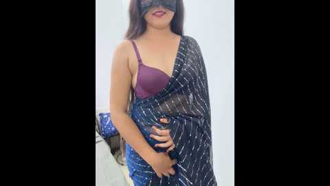 Media: miss__malaika Stripchat 2024-10-17 10:40:00
