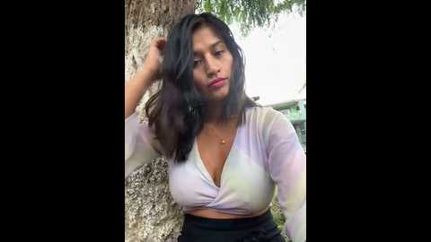 Media: sexi_noemi Stripchat 2024-10-17 21:13:00