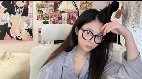 Media: smallmeow_ Stripchat 2024-10-17 01:35:00