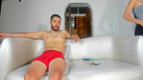 Media: soffy_pink Stripchat 2024-10-17 17:34:00