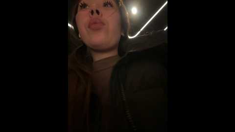 Media: asian_asami Stripchat 2024-10-18 13:59:00