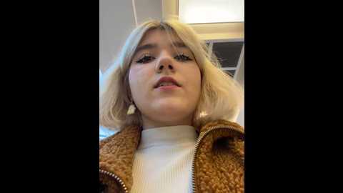 Media: baby__naughty Stripchat 2024-10-18 13:14:00