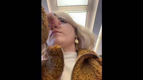 Media: baby__naughty Stripchat 2024-10-18 13:23:00