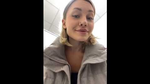 Media: baby_brownie Stripchat 2024-10-18 13:25:00