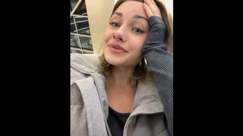 Media: baby_brownie Stripchat 2024-10-18 16:15:00