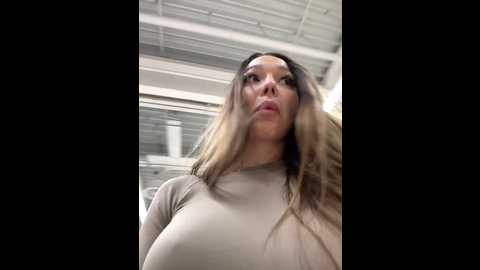 Media: barbiehumpxxx Stripchat 2024-10-18 22:47:00