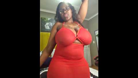 Media: bustygoddess32 Stripchat 2024-10-18 00:35:00