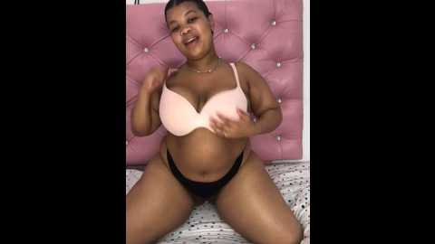 Media: cottoncandy11 Stripchat 2024-10-18 00:04:00