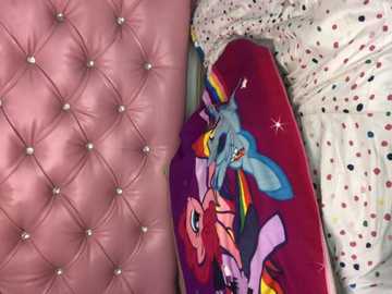Media: cottoncandy11 Stripchat 2024-10-18 02:58:00