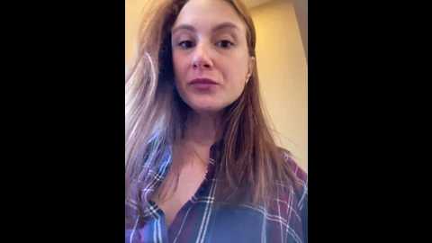 Media: dina_tease Stripchat 2024-10-18 12:28:00