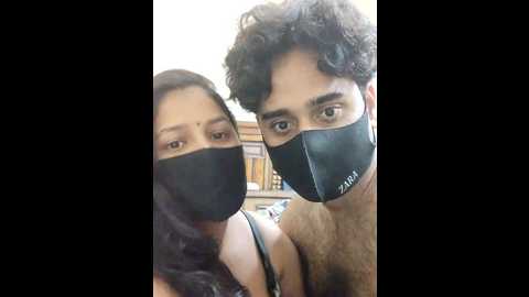 Media: ind_couple1 Stripchat 2024-10-18 17:06:00