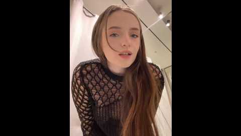 Media: jessi_meow Stripchat 2024-10-18 09:25:00