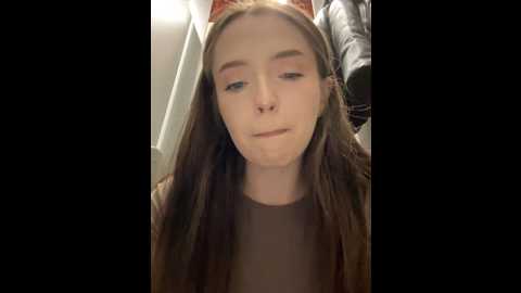 Media: jessi_meow Stripchat 2024-10-18 10:01:00