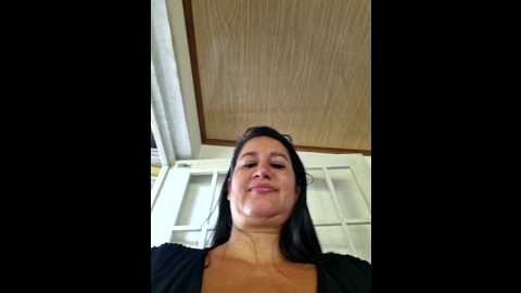 Media: keilymadam Stripchat 2024-10-18 14:27:00