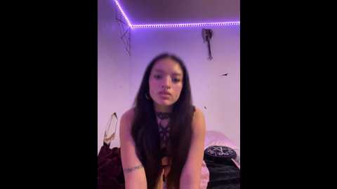 Media: kreamykarma Stripchat 2024-10-18 01:25:00