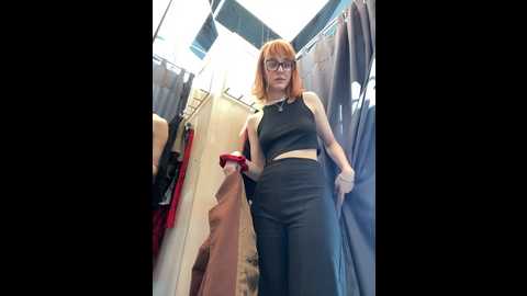 Media: lexy__fox Stripchat 2024-10-18 10:52:00