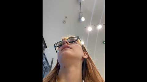 Media: lexy__fox Stripchat 2024-10-18 14:02:00