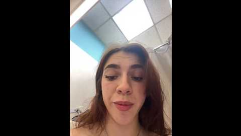 Media: lily__belle Stripchat 2024-10-18 14:08:00