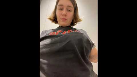 Media: suziemurray Stripchat 2024-10-18 10:35:00