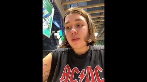 Media: suziemurray Stripchat 2024-10-18 11:24:00