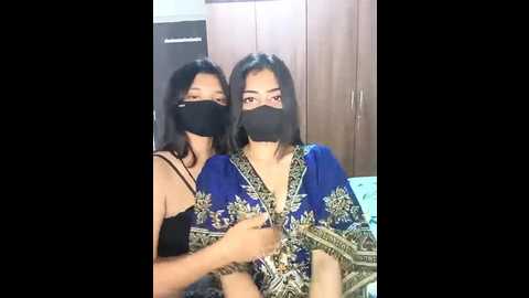 Media: tannu_tanya Stripchat 2024-10-18 17:25:00