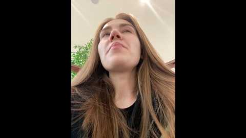 Media: valenciashock Stripchat 2024-10-18 08:52:00
