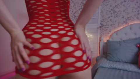 Media: wendy_darling Stripchat 2024-10-18 03:55:00