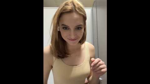 Media: _angelari_ Stripchat 2024-10-19 22:05:00
