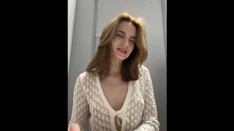 Media: _angelari_ Stripchat 2024-10-19 22:45:00
