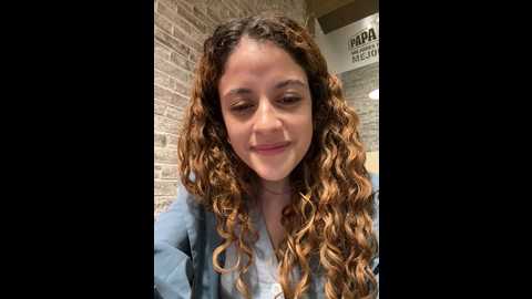 Media: alana15 Stripchat 2024-10-19 22:21:00