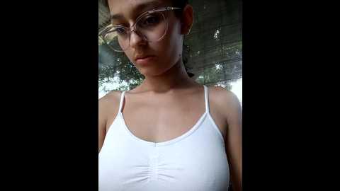 Media: ary_18 Stripchat 2024-10-19 14:35:00