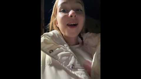 Media: baby_tiny Stripchat 2024-10-19 21:47:00