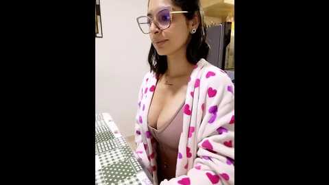 Media: charlotte_stevenss_ Stripchat 2024-10-19 21:32:00