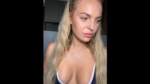 Media: chiaravixen Stripchat 2024-10-19 13:34:00