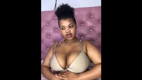 Media: cottoncandy11 Stripchat 2024-10-19 15:16:00