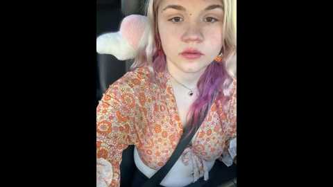 Media: cutiepiespanks Stripchat 2024-10-19 14:50:00