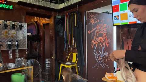 Media: dirtypub Stripchat 2024-10-19 09:04:00