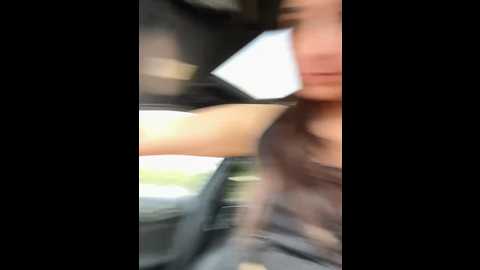 Media: dorideluxe66 Stripchat 2024-10-19 07:54:00