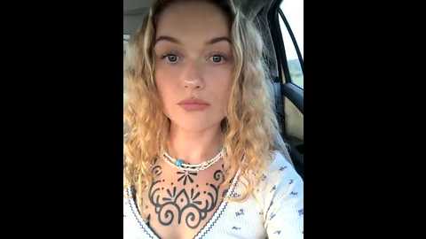 Media: goldloeckchen159 Stripchat 2024-10-19 14:47:00